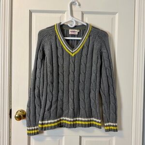 VTG Marathon Collegiate V Neck Gray Sweater With Yellow & White Stripes, Size SM